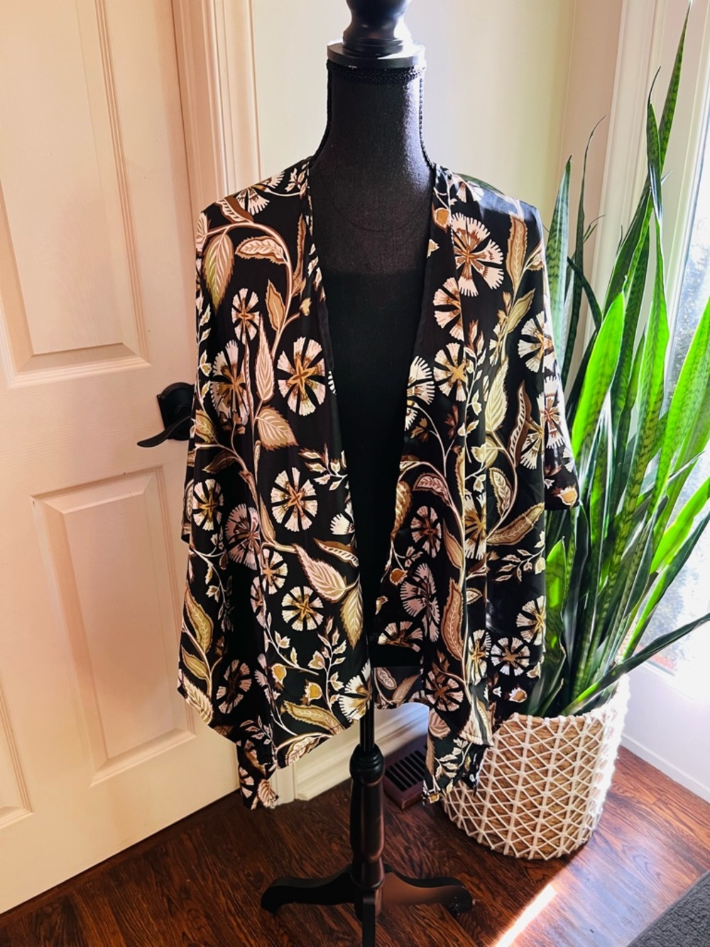 Black Floral Kimono Cardigan One Size Boho Sheer Open Front Duster Coverup